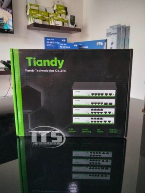 TIANDY POE SWITCH 8 PORT TC-P3S010